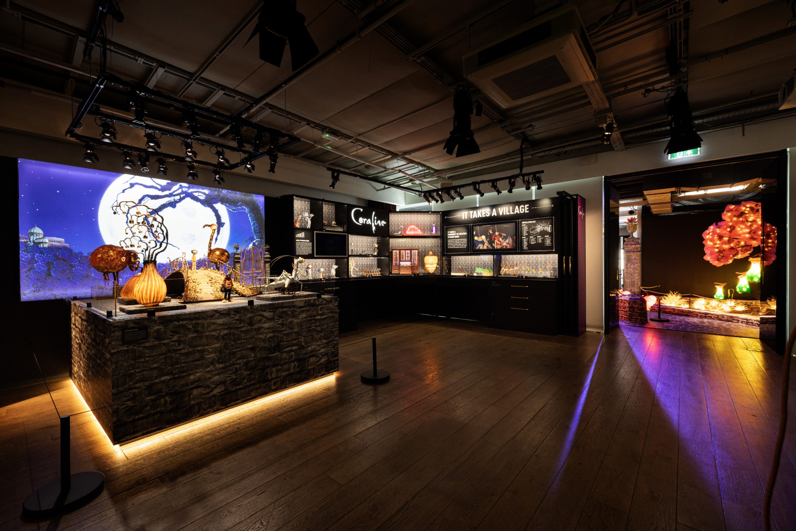 アート・デザイン・音楽 TWO FRAME FILMS (2006-2012) LAIKA: Frame x Frame - Teo, All about touring exhibitions